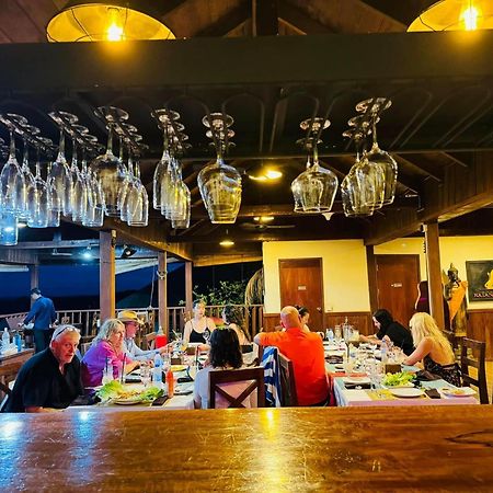 Ratanakiri Paradise Hotel & Restaurant Banlung Exteriör bild