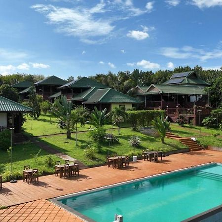 Ratanakiri Paradise Hotel & Restaurant Banlung Exteriör bild