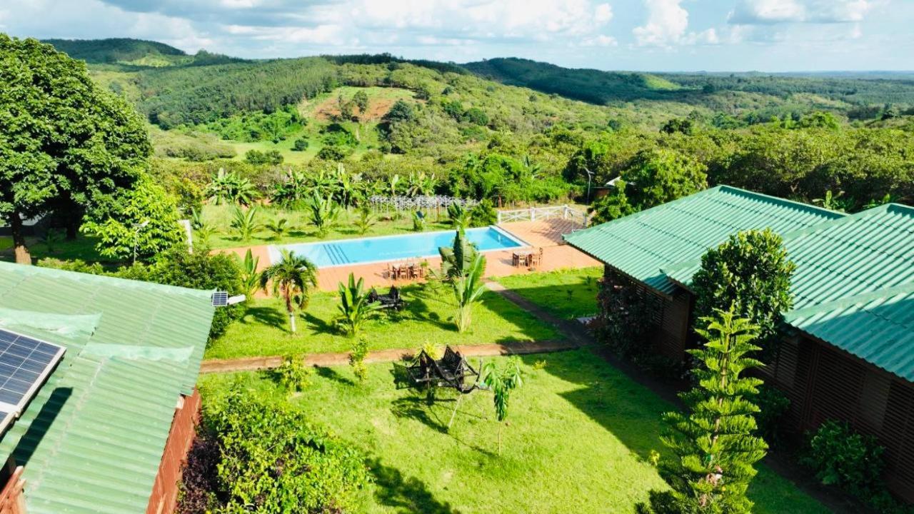 Ratanakiri Paradise Hotel & Restaurant Banlung Exteriör bild