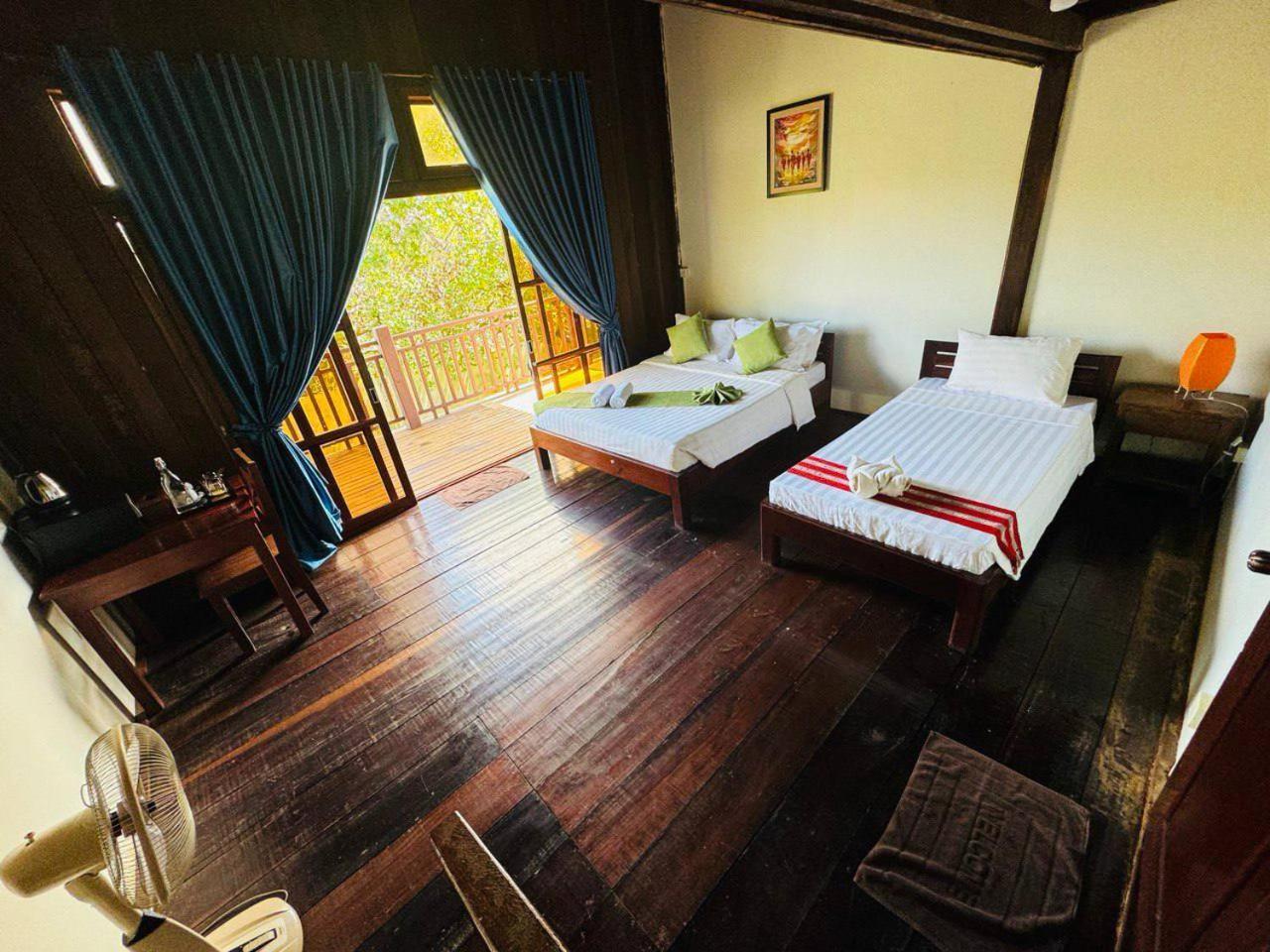 Ratanakiri Paradise Hotel & Restaurant Banlung Rum bild