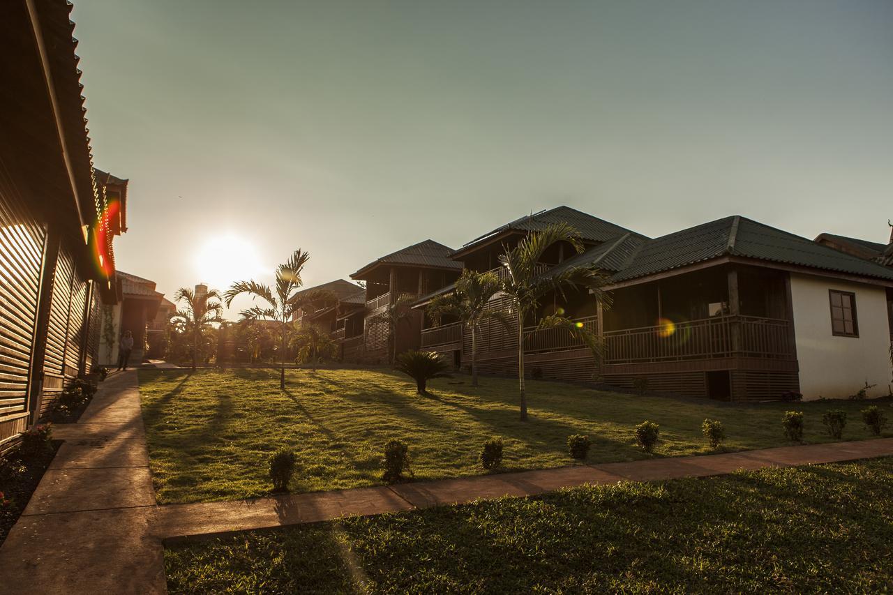 Ratanakiri Paradise Hotel & Restaurant Banlung Exteriör bild
