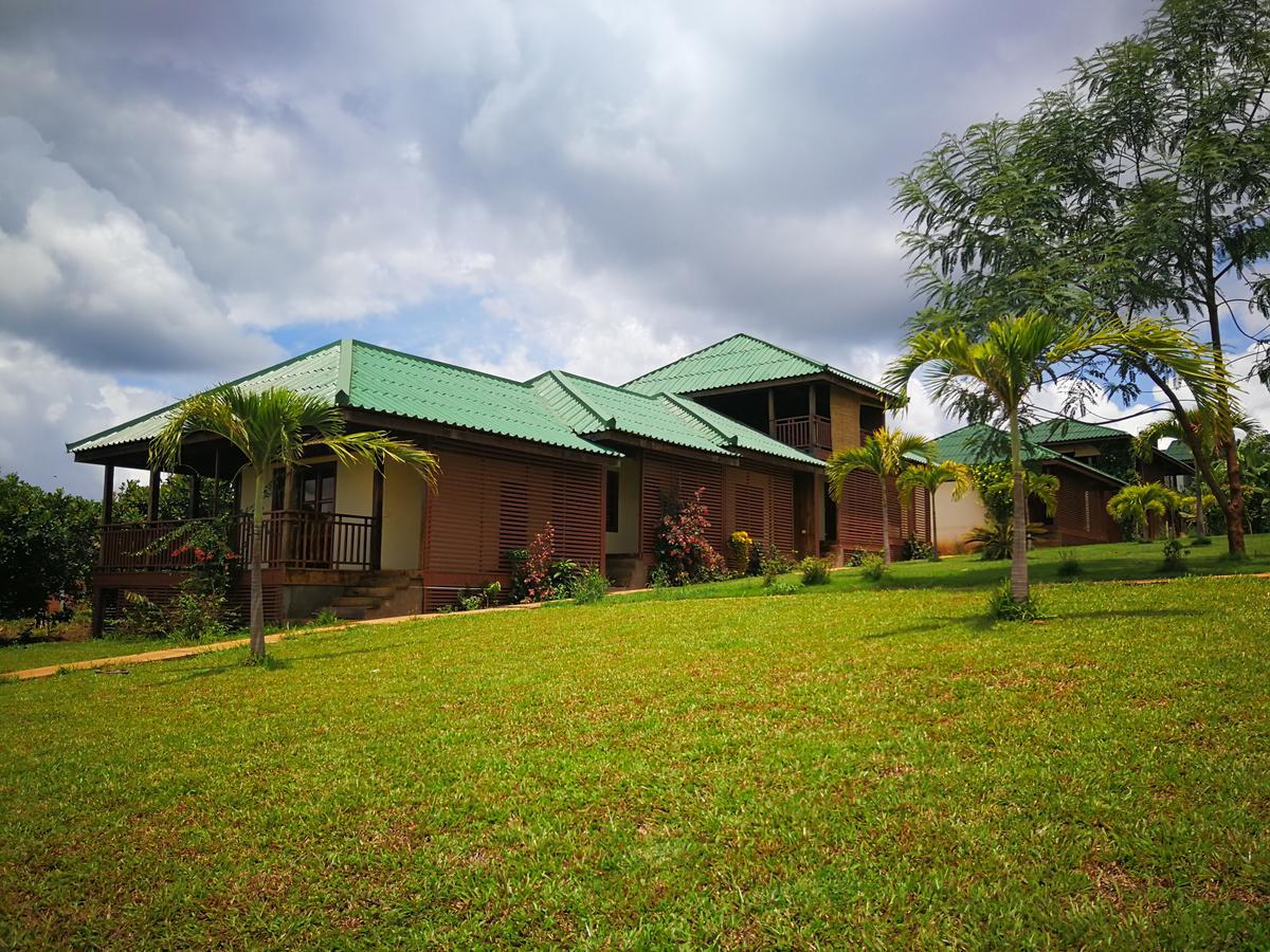 Ratanakiri Paradise Hotel & Restaurant Banlung Exteriör bild