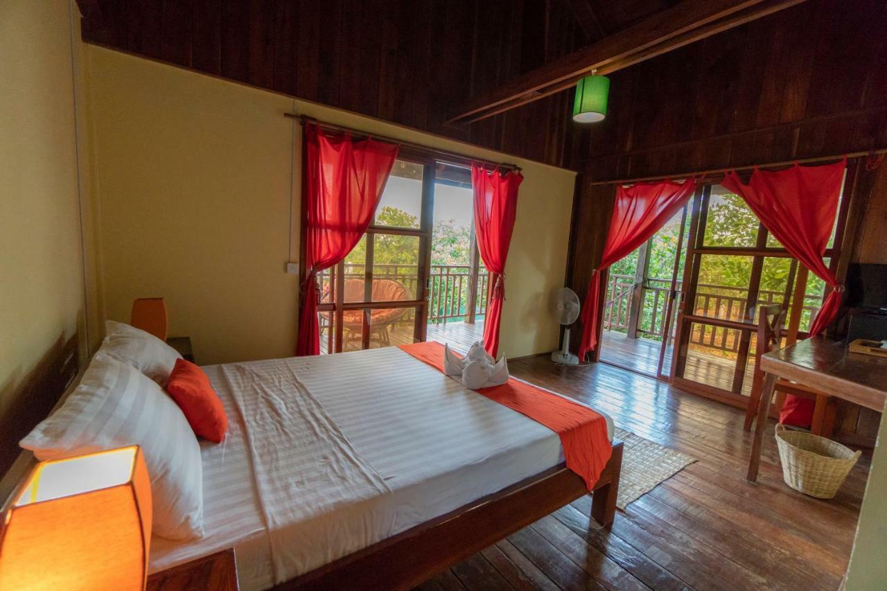 Ratanakiri Paradise Hotel & Restaurant Banlung Exteriör bild