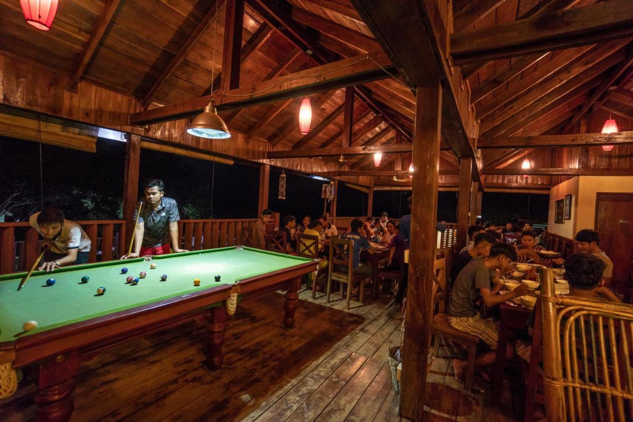 Ratanakiri Paradise Hotel & Restaurant Banlung Exteriör bild